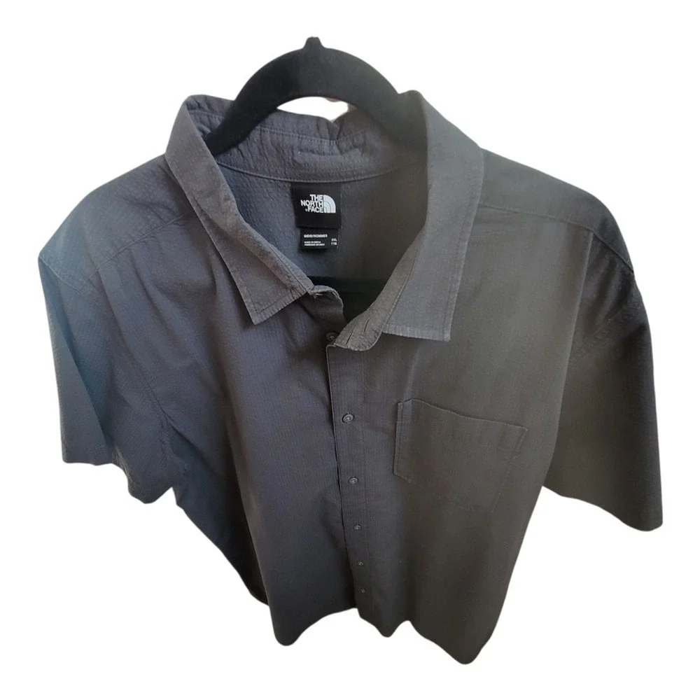 The North Face Men's Dark Gray Casual‎ Shirt